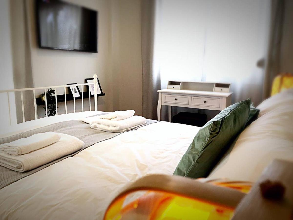 Victoria 5Star / 5Br Bigapt / Sauna / 2Min To Metro Atina Dış mekan fotoğraf